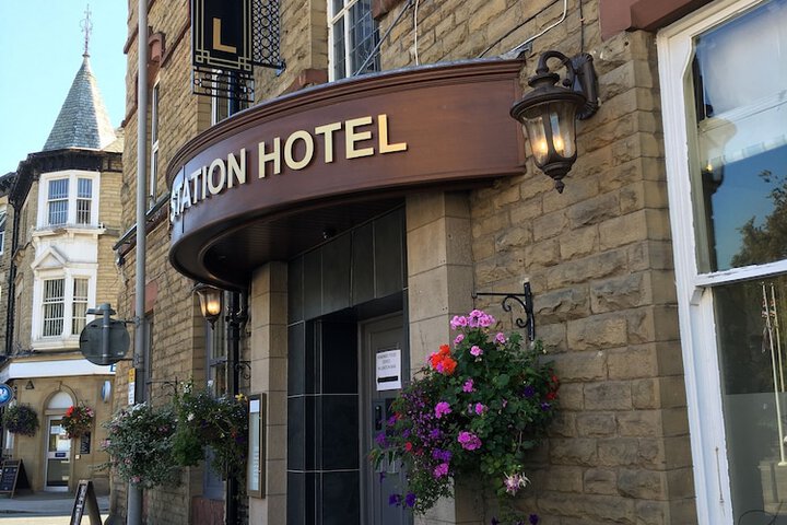 Hotel 37 of 38