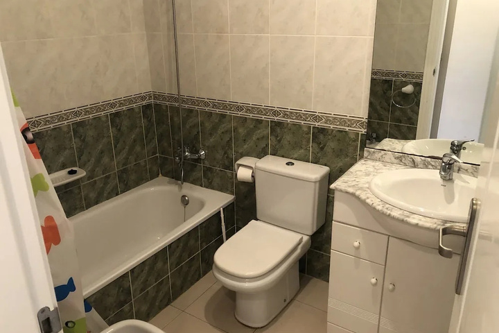 Room 9 of 21