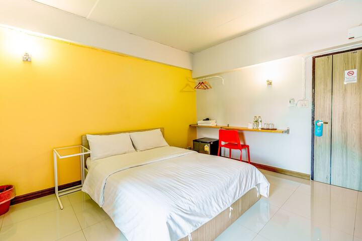 Room 20 of 63