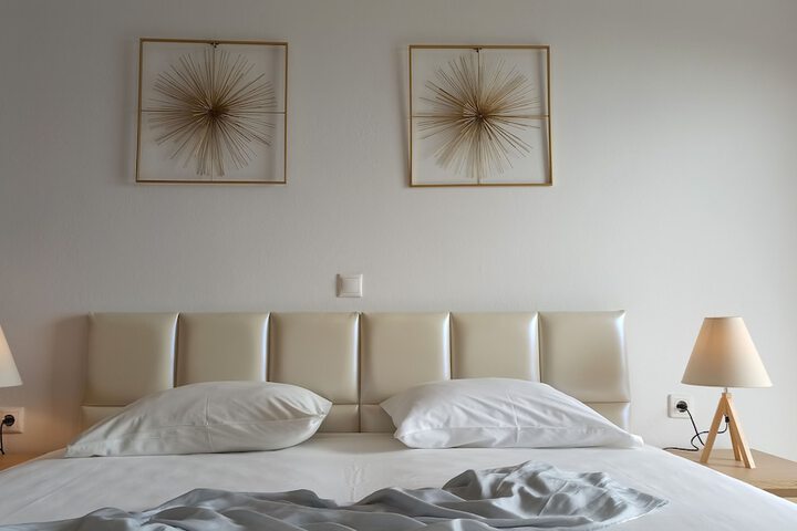 Room 17 of 72