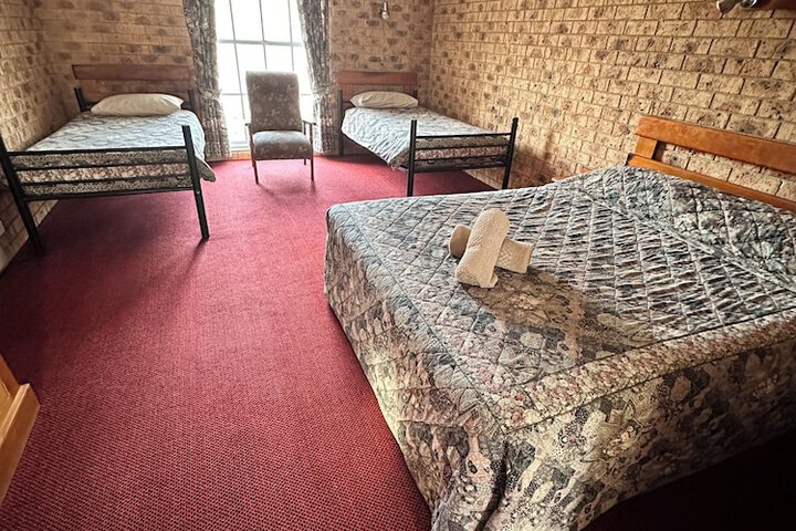 Room 6 of 53