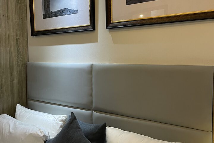 Room 22 of 46