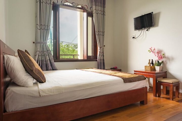 Room 5 of 21