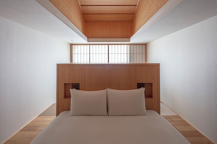 Room 49 of 282