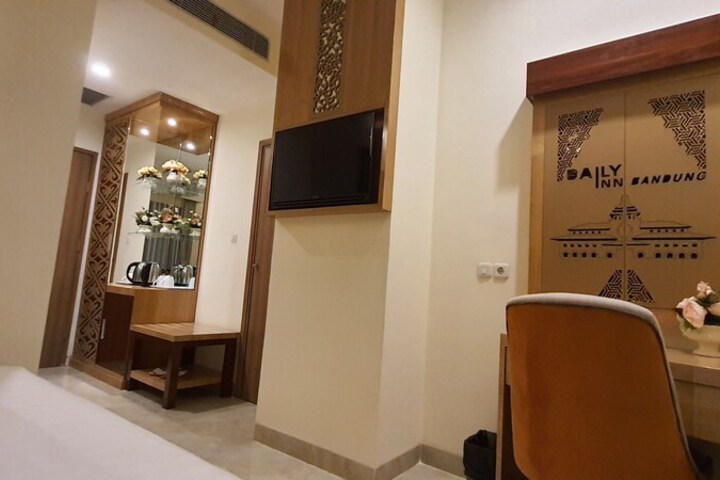 Room 20 of 40
