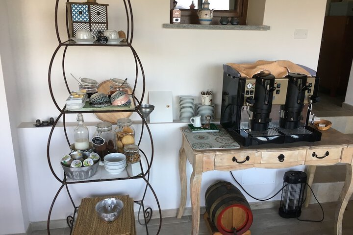 Breakfast/Coffee Service 42 of 71