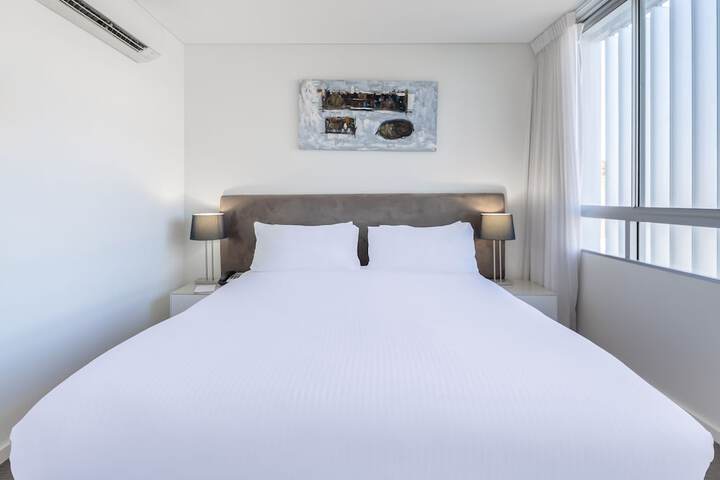 Room 15 of 46