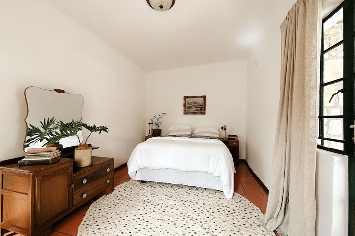 Room 2 of 19