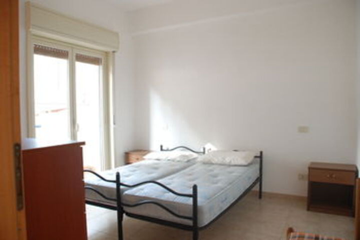 Room 14 of 31