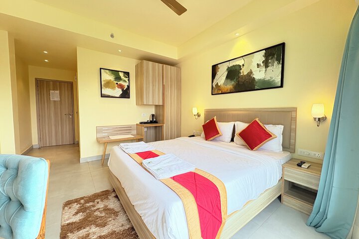 Room 16 of 27