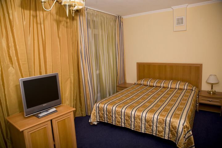 Room 12 of 54