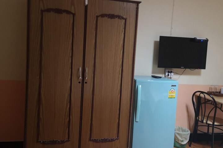 Room 10 of 21