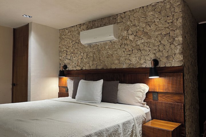 Room 47 of 160