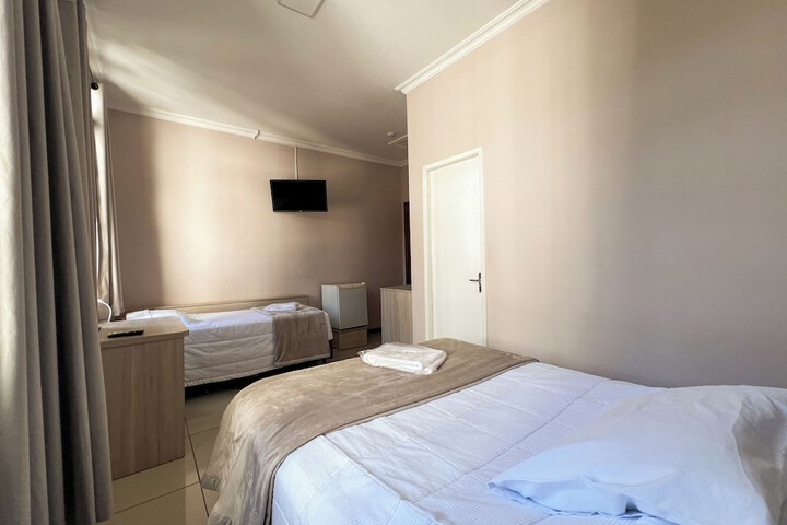 Room 65 of 206