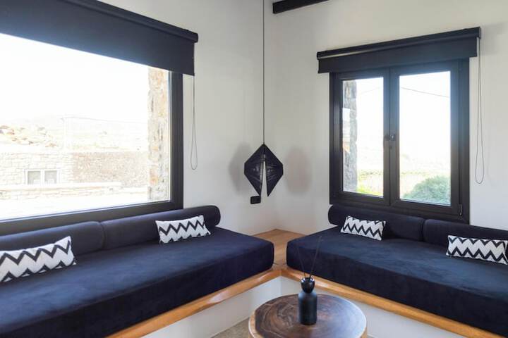 Room 3 of 51