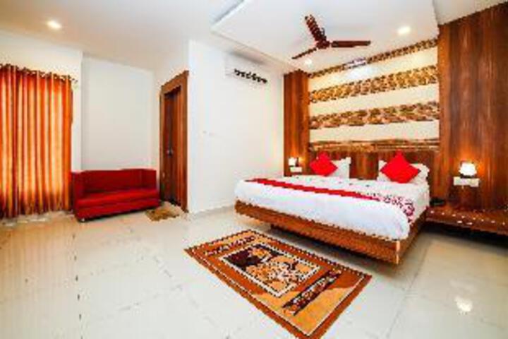 Room 16 of 23