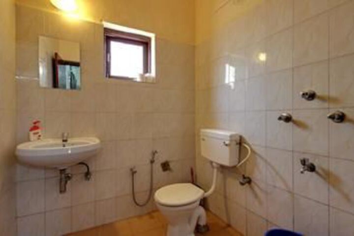 Room 3 of 14