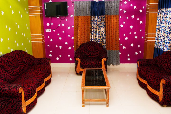 Hotel Interior 2 of 14
