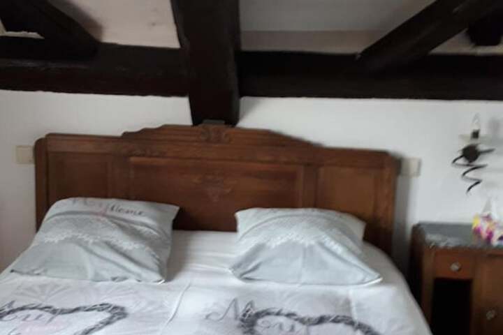 Room 25 of 58