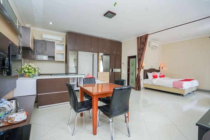 Room 54 of 64