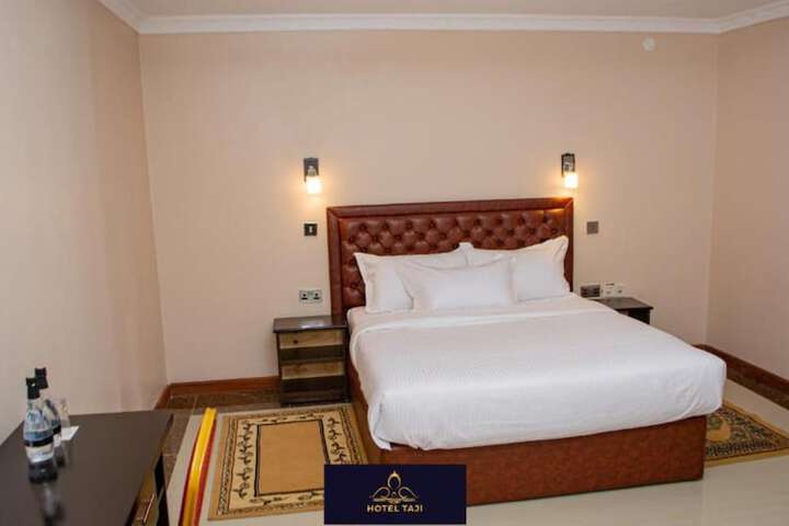 Room 5 of 26
