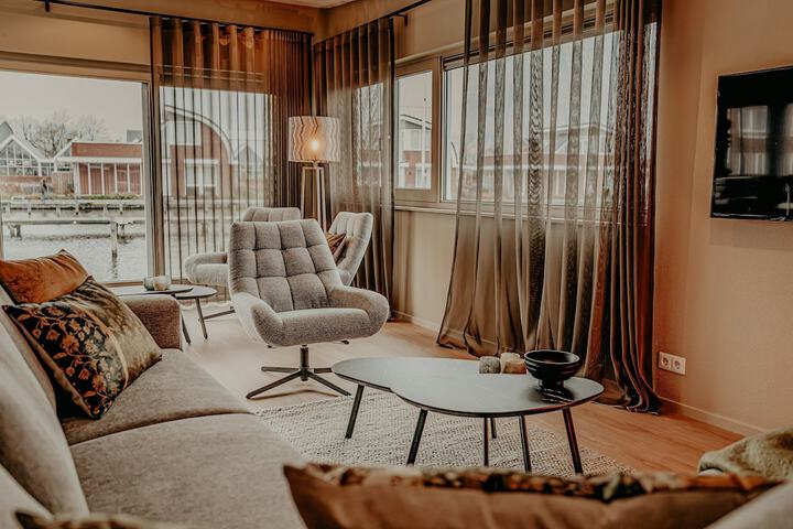 Hotel 18 of 42