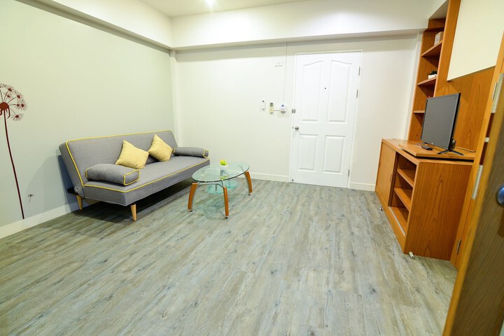 Room 18 of 30