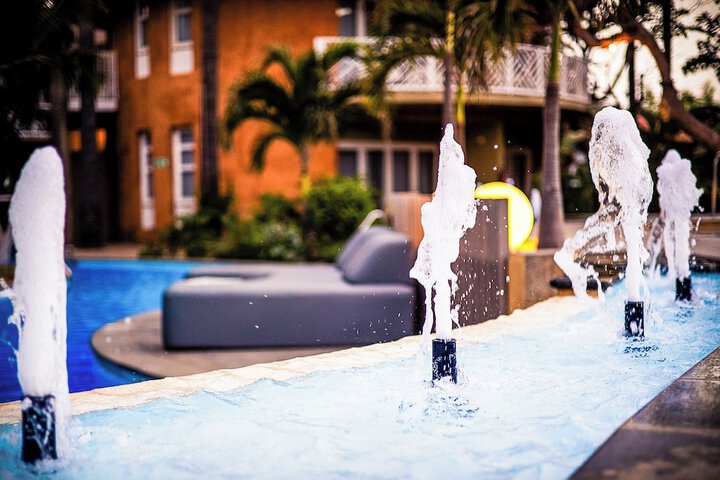 Pool 52 of 111