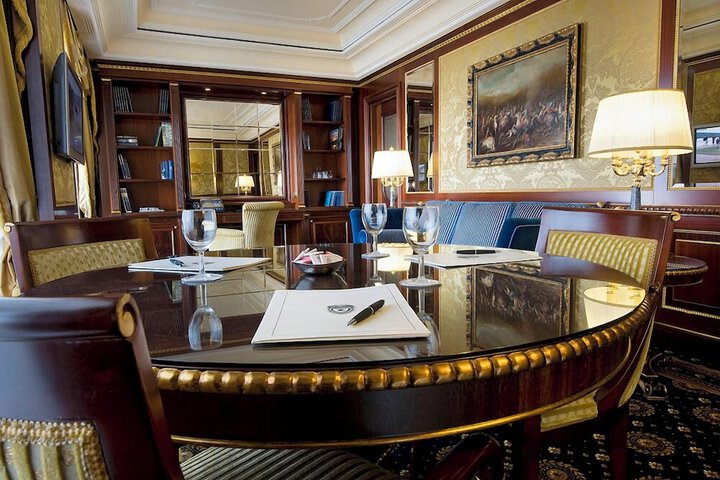 Room 20 of 180
