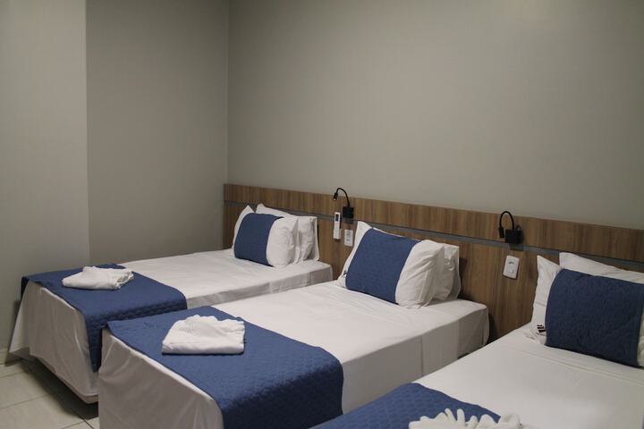 Room 18 of 37