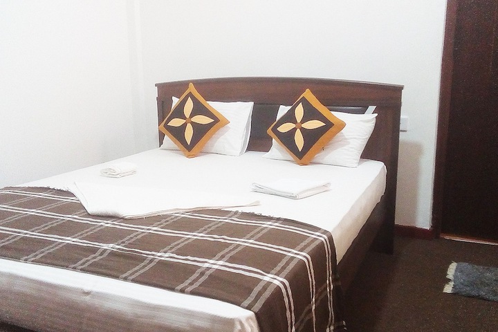 Room 15 of 49