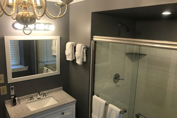 Room 51 of 64