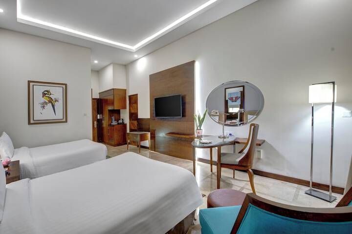 Room 20 of 176