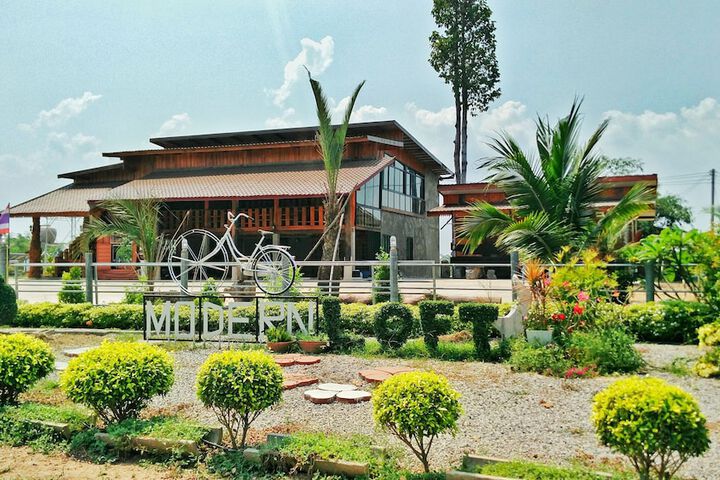 ModernLoft Homestay
