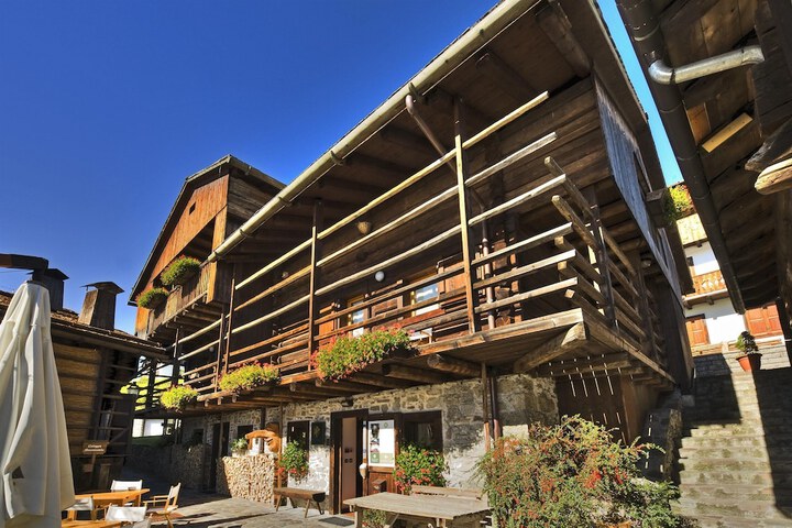 Hotel 127 of 132