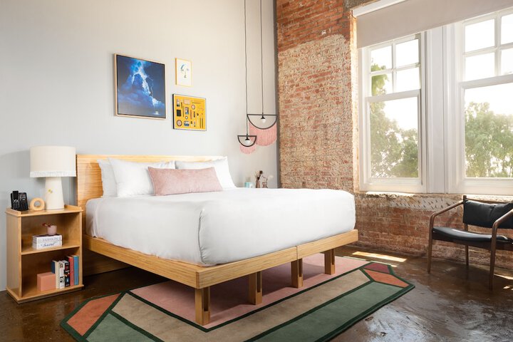 Room 20 of 62