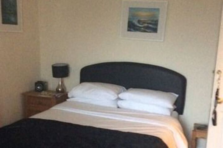 Room 13 of 39