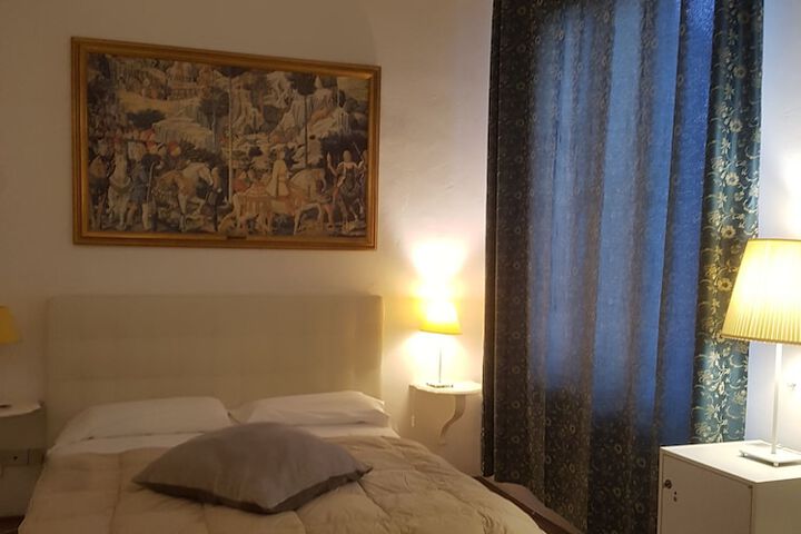 Room 10 of 50