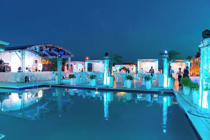 Pools & Facilities