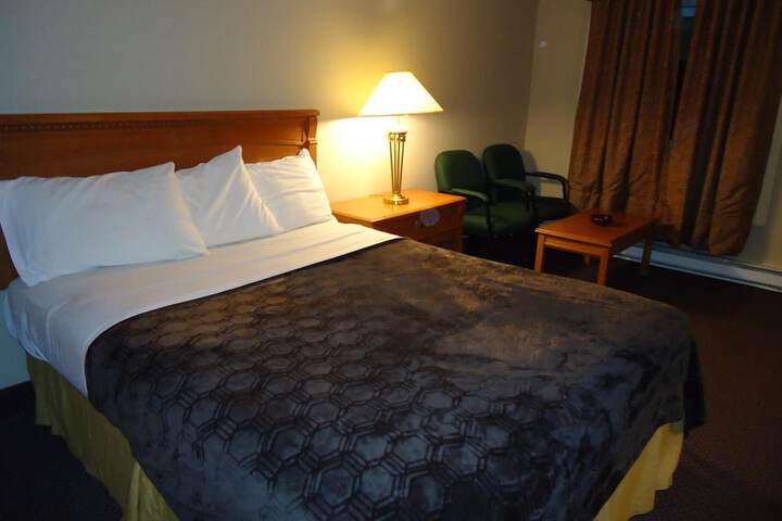 Room 16 of 39