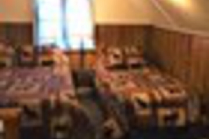 Room 95 of 462