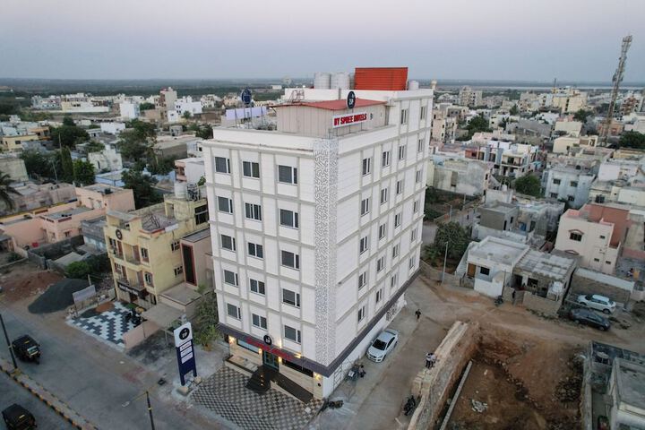 Sudarshan Palace by Spree