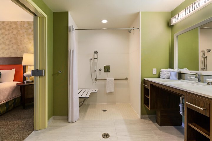 Bathroom shower