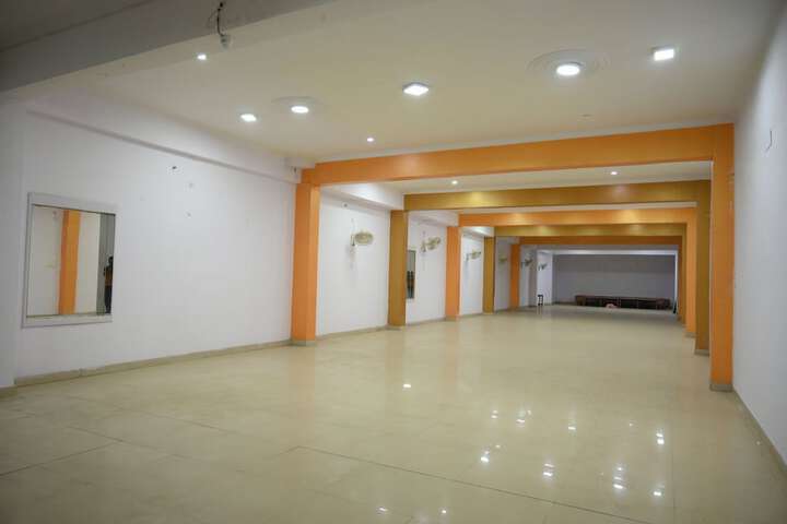 Ballroom/Hall 97 of 106