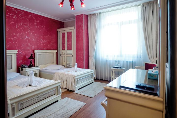 Room 66 of 169