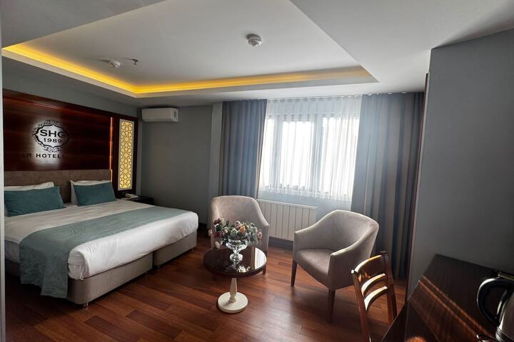 Room 29 of 46