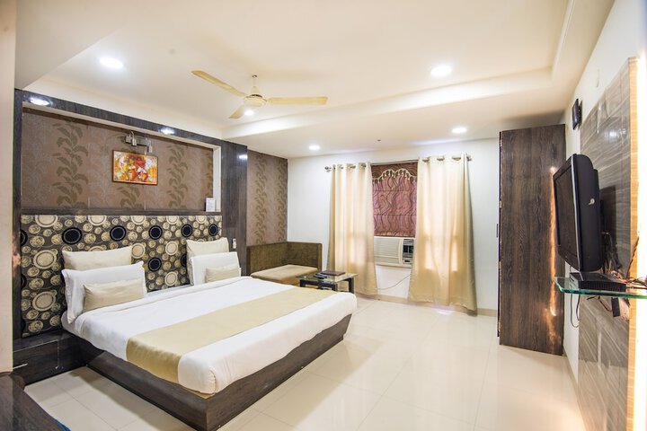 Room 5 of 27