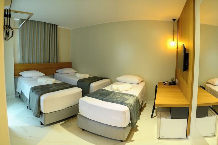 Room 17 of 50