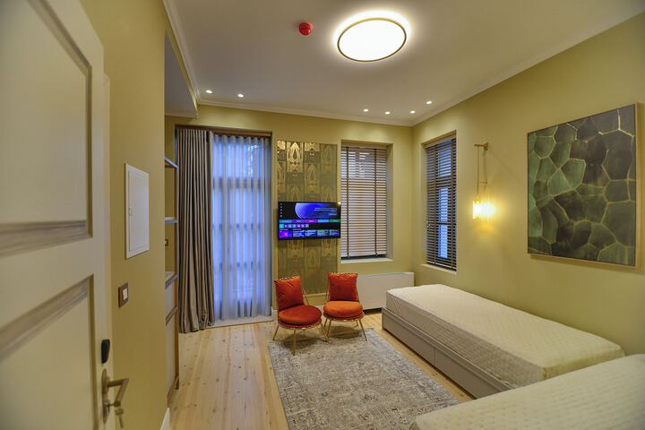 Room 3 of 30