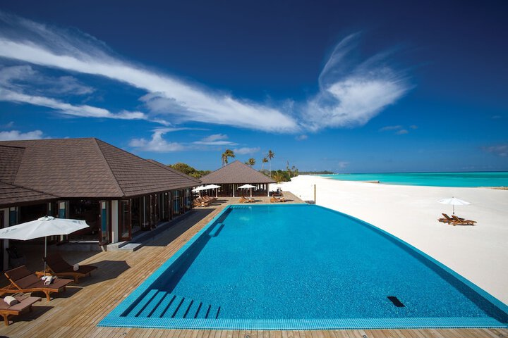 Pool 85 of 203